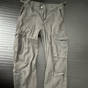 Women’s Gray Cargo Pants